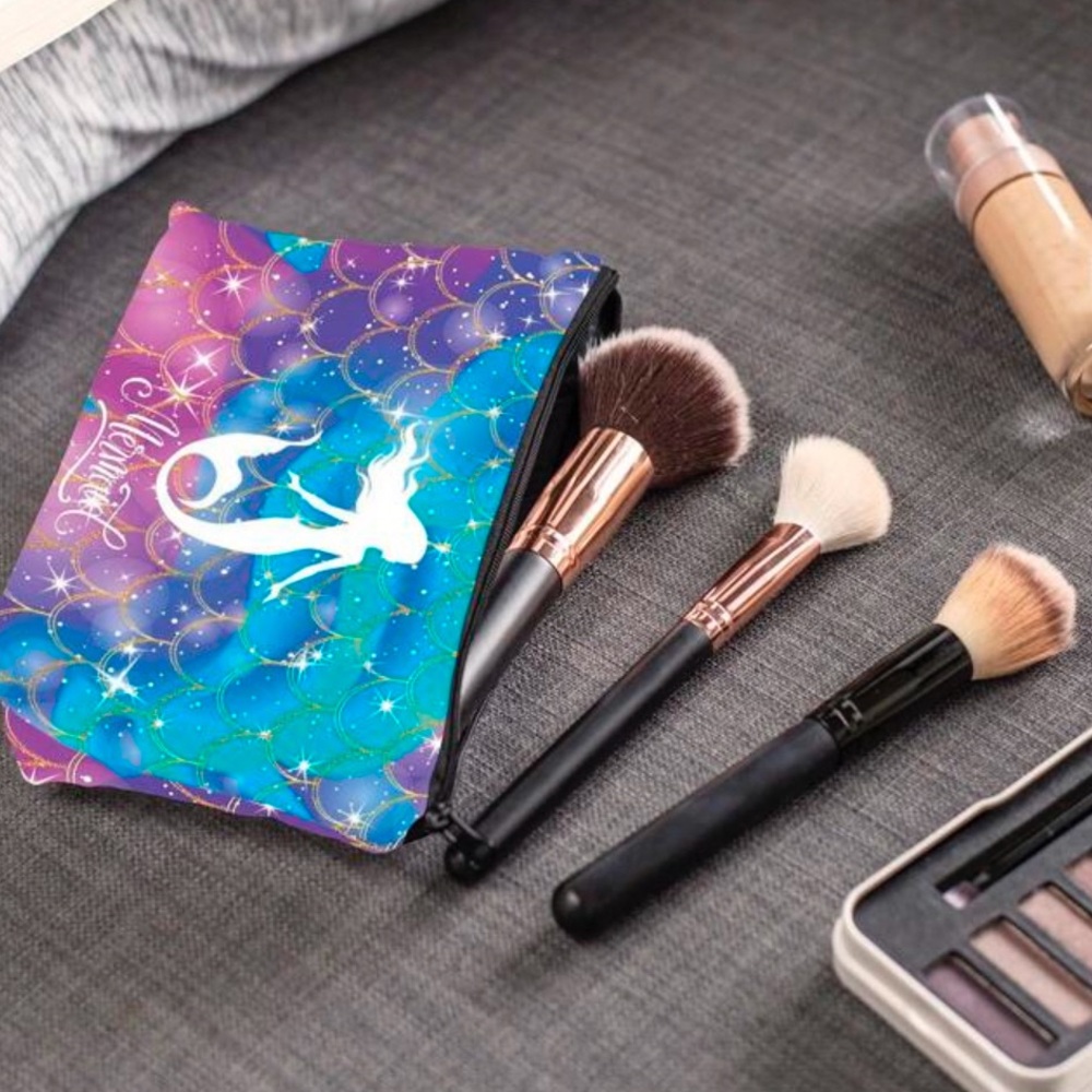 π§ββοΈMermaid Waterproof Makeup Bag, NWT - Picture 3 of 5
